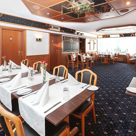 Hotel Restaurant New Neuenhof Wuppertal Bagian luar foto