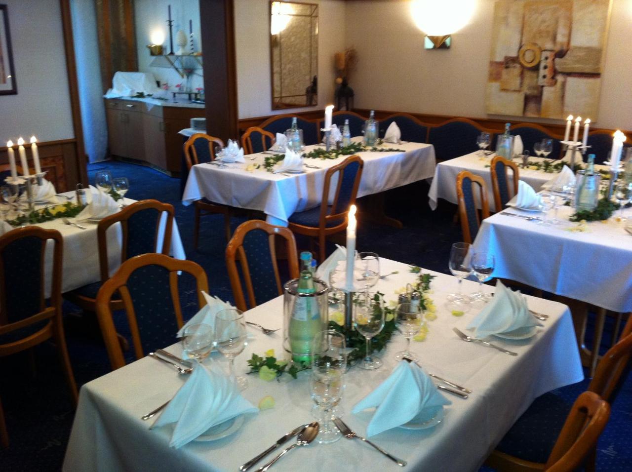 Hotel Restaurant New Neuenhof Wuppertal Bagian luar foto