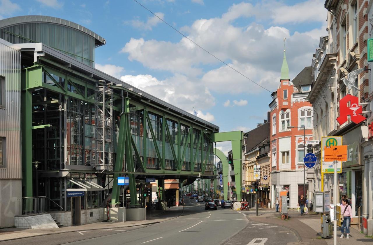 Hotel Restaurant New Neuenhof Wuppertal Bagian luar foto