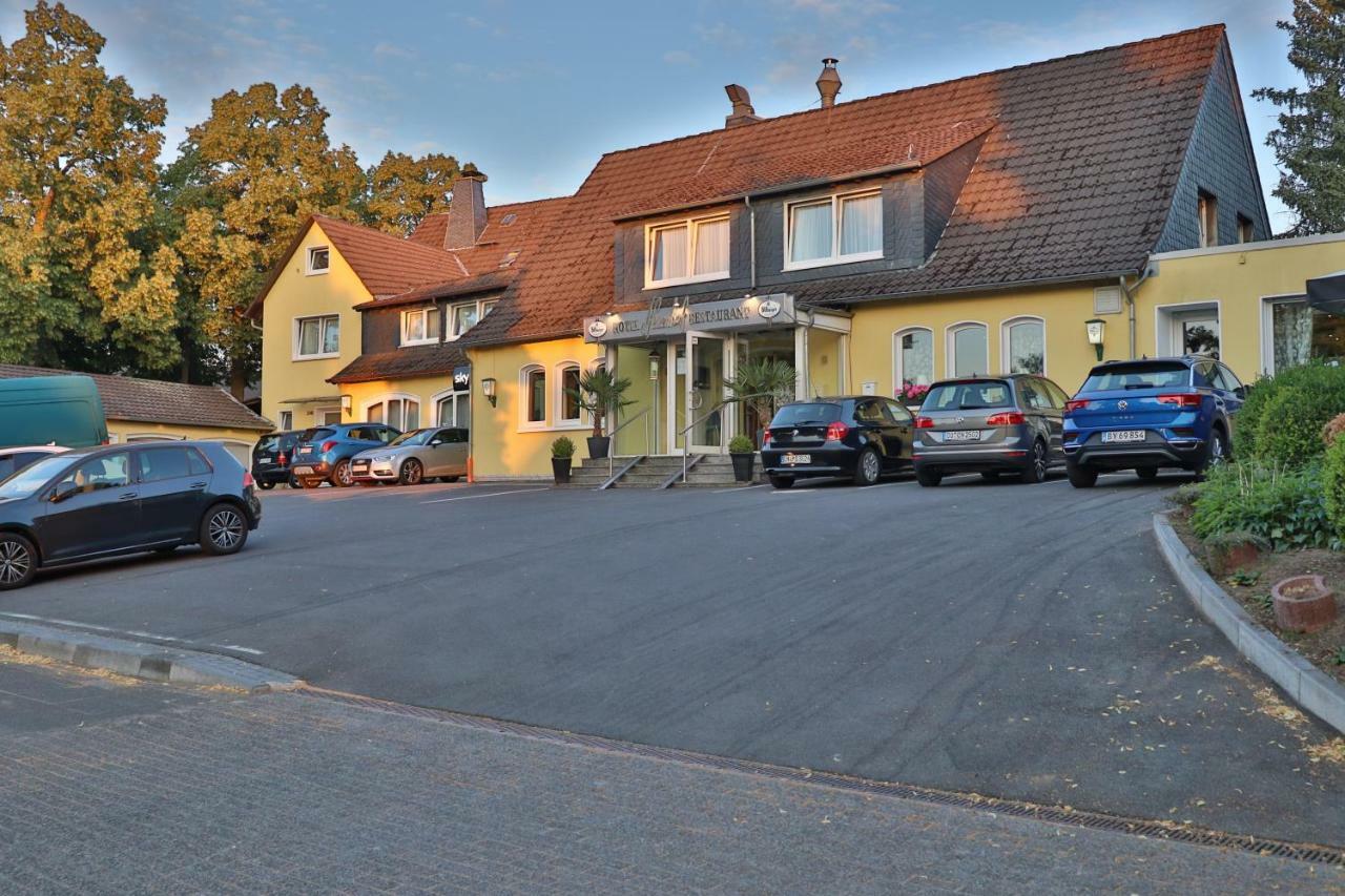 Hotel Restaurant New Neuenhof Wuppertal Bagian luar foto